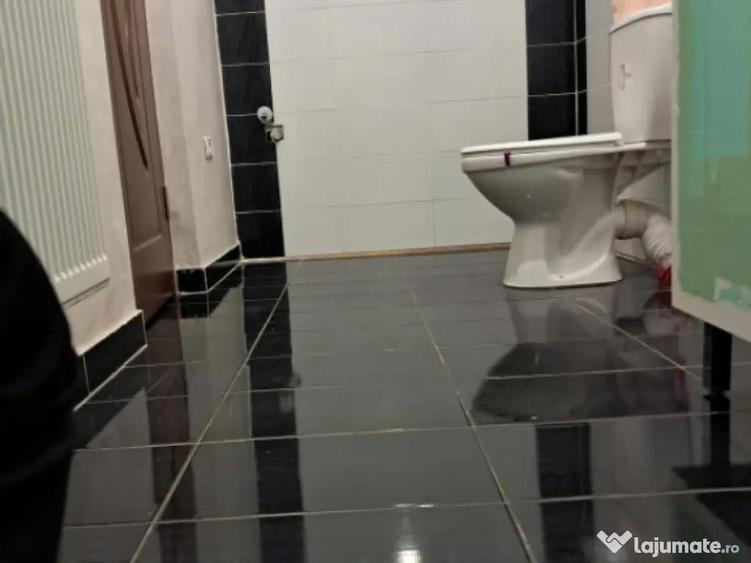 Apartament decomandat Bloc NOU - 3