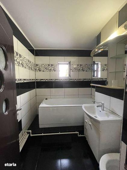 2 camere decomandat 47 mp, ETAJ 1, zona Nicolina - 4