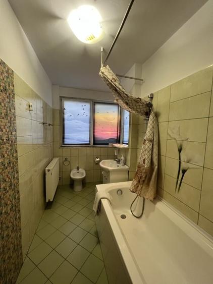 Apartament 2 dormitoare cu hol locuibil, 2 balc, centrala proprie, bloc solid - 19