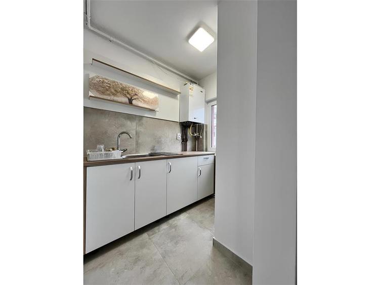 Garsoniera Renovata in Noua la Ultimul Etaj - 4