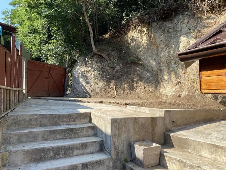 Casa la intrarea in Scheii Brasovului, acces direct spre Poiana Brasov - 4
