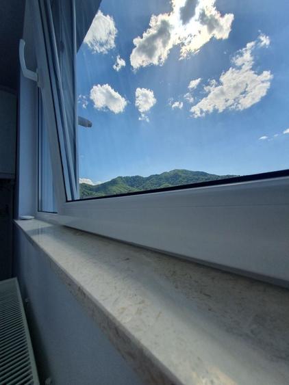 Apartament cu 2 camere decomandat în Noua