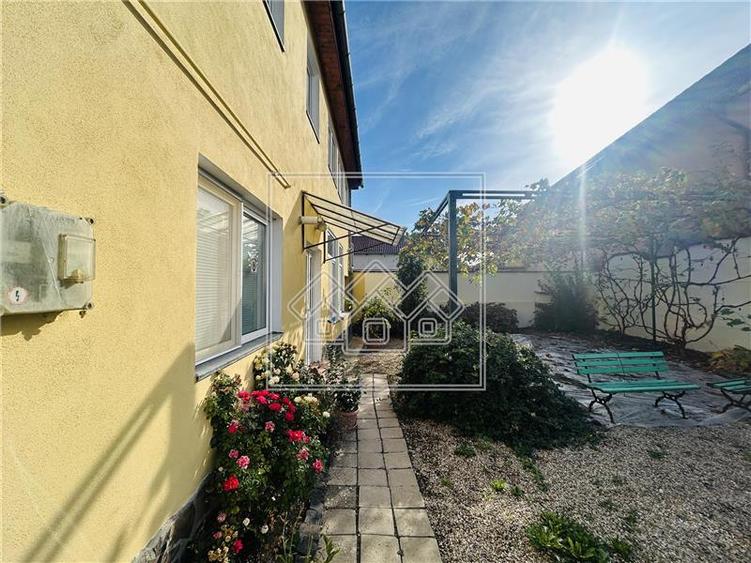 Casă individuală cu 4 camere cu Teren 130 Mp în Terezian