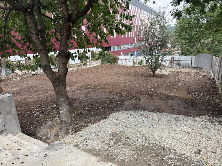 Teren de 541 mp, în Gruia