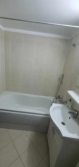 Apartament cu 2 camere semidecomandat în Colentina