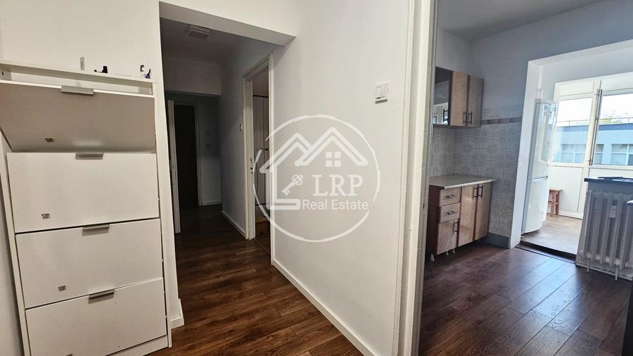 Apartament cu 3 camere decomandat, mobilat în Morarilor