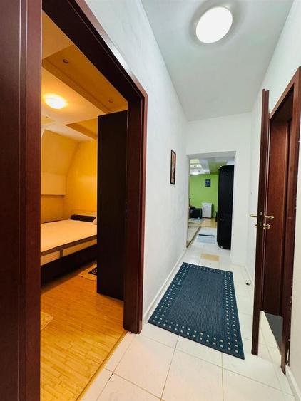 Apartament cu 3 camere decomandat, mobilat în Dacia