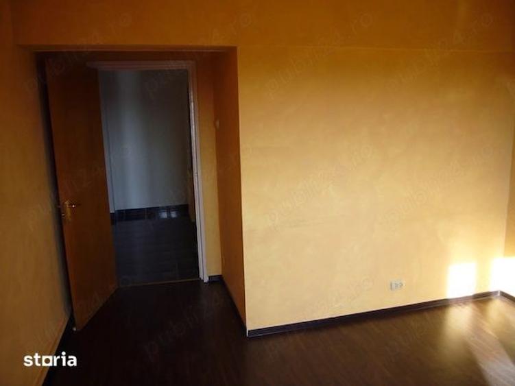 Spațiu comercial, de 130 mp, în Centrul Civic