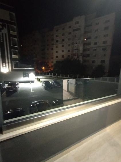 Apartament cu 2 camere semidecomandat în Micro 17