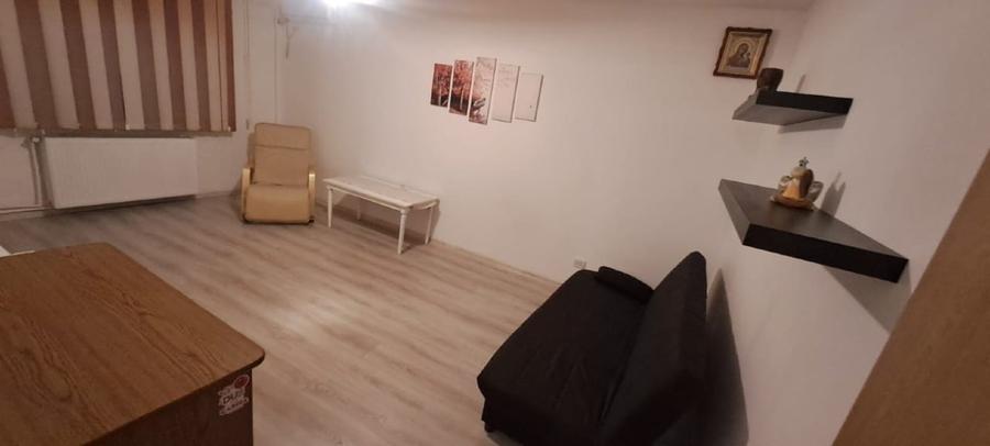 Apartament cu 2 camere decomandat, mobilat în Mazepa 2