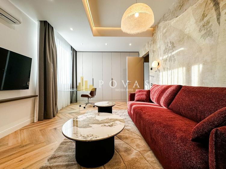 Apartament cu 4 camere semidecomandat, mobilat în Pipera