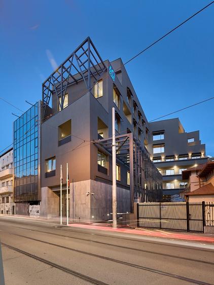 SPATIU COMERCIAL - 250MP - DACIA - 1