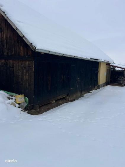 Casa rustica de vacanta cu teren generos de 2.200 mp, multiple anexe - 6