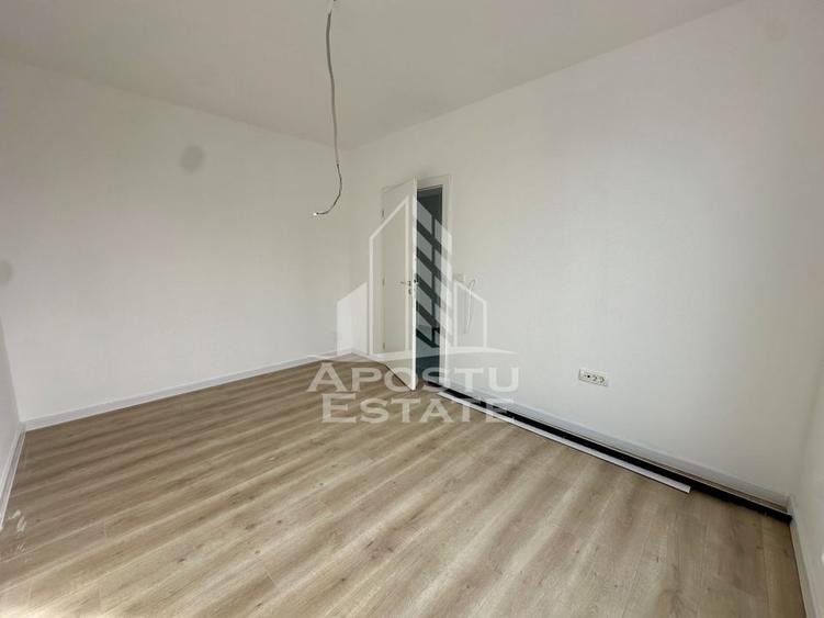 Duplex cu perete dublu 4 camere, complet finalizat la asfalt Chisoda. - 12