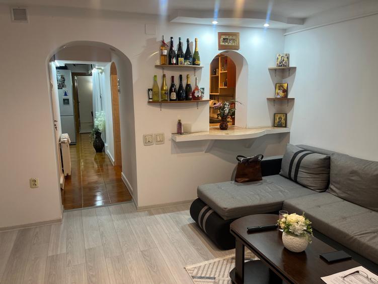 Apartament 3  camere in zona Armeneasca/3-Rooms in Armeneasca Neighbourhood - 1