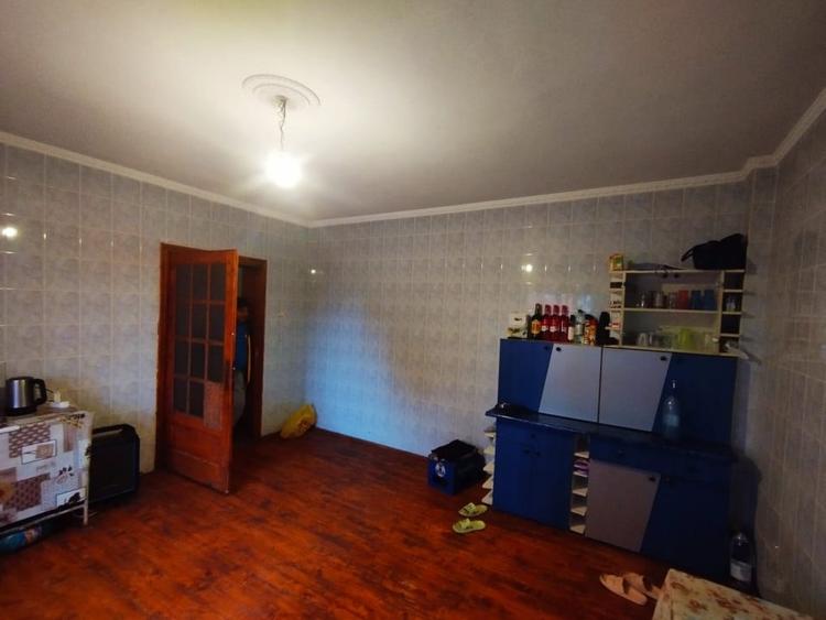 SE VINDE CASA FOARTE SPATIOASA CU TEREN 1200 MP IN LOCALITATEA CALUGARENI GR - 6