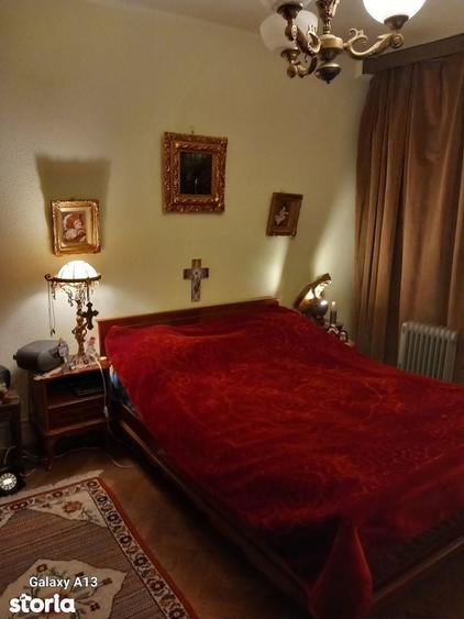de vanzare -Apartament 3 camere - 1