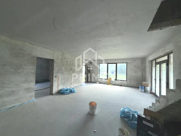 Casa individuala de vanzare 200 MP UTILI | 1800 MP-TEREN | STREMT | - 1
