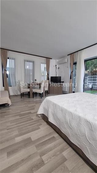 Studio Spatios cu Curte Proprie la Cativa Pasi de Mare, Mamaia Nord