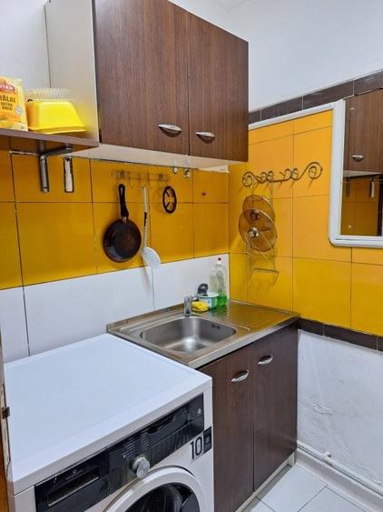 Vila fara risc seismic,renovata,izolata ext,P+1+pod inalt,9 camere,4 bai,pivnita - 36