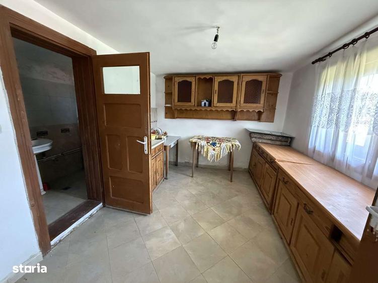 Vand casa cu teren - 4