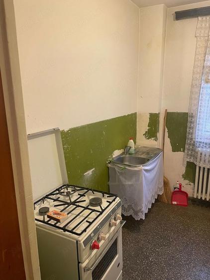 Vinzare apartament, 2 camere, semidecomandat,parter, fara risc seismic - 8