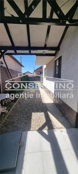 Se vinde casa si teren in zona Capatanesti - 15