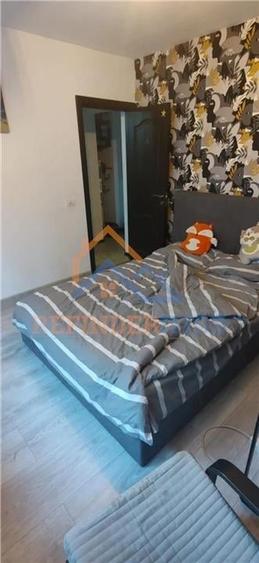 Apartament de vanzare cu 3 camere, zona Fizicienilor - 3