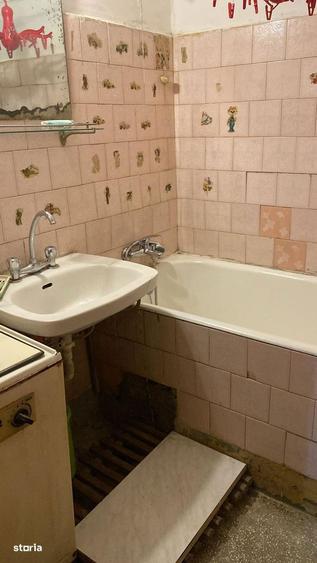 Apartament De Vanzare cu 4 Camere In Apusului-militari sec.6 - 6