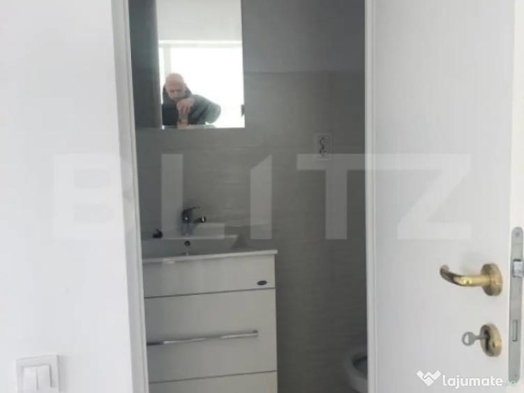 Spa?iu de birou, de inchiriat, 2 incaperi, 50 mp, zona cent - 1