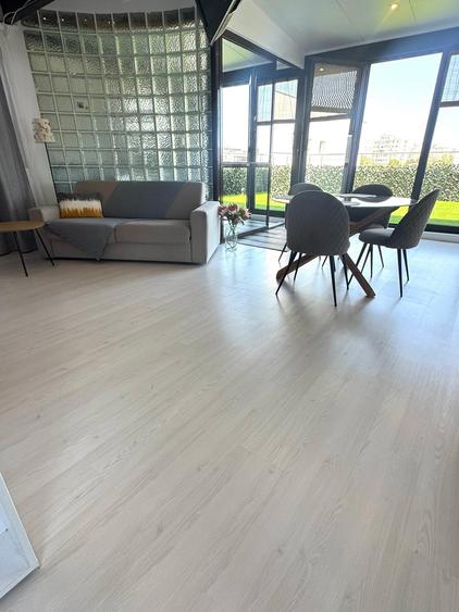 Studio de vanzare, zona Km 4-5 - 6