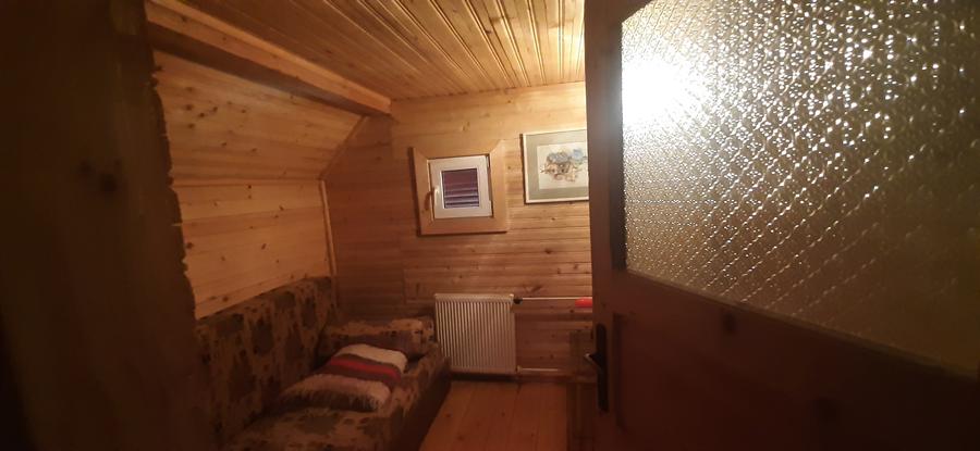 Azuga-Satul Nou casa individuala 3camere, p+m , teren 221mp - 9