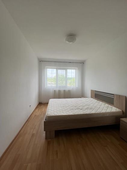 Chirie apartament 3 camere zona Autogarii 300euro mobilat utilat neg - 8