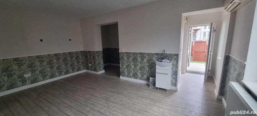 Vand casa situata in Pitesti, zona centrala - 1