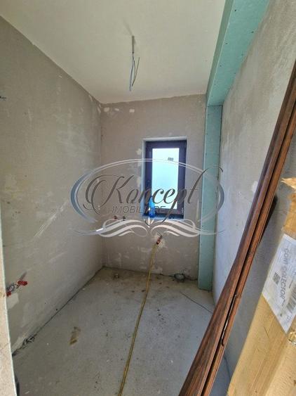 Casa cu garaj in zona Motel Gilau - 16