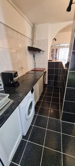 Inchiriez apartament 4 camere - 7