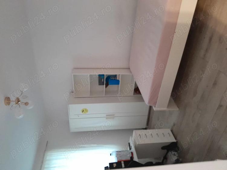 ZONA CENTRALA, apartament decomandat IN VILA CU 4FAMILII PE SCARA,fara risc seismic 77900 NEG. - 5