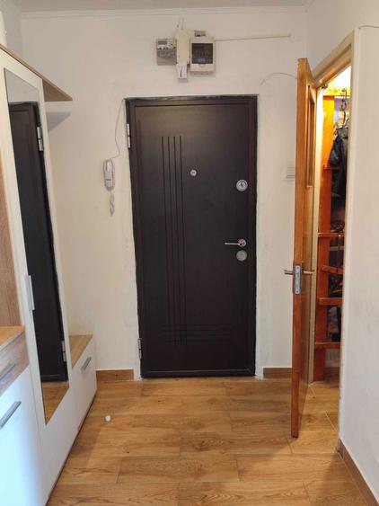 Apartament 3 camere - zona Huedin - 4