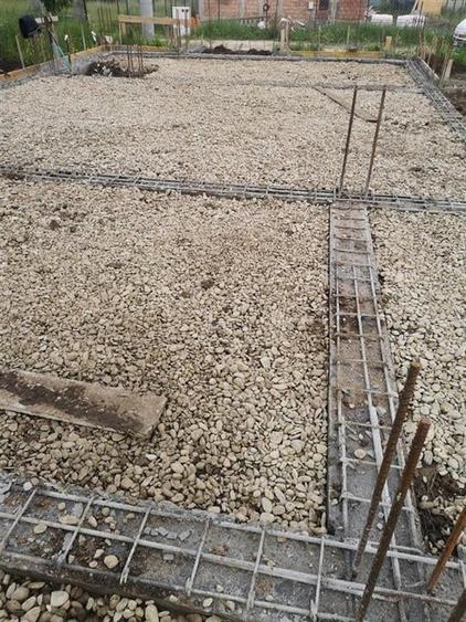 Teren intravilan cu proiect , autorizatie de constructie si fundatie in zona spi - 8