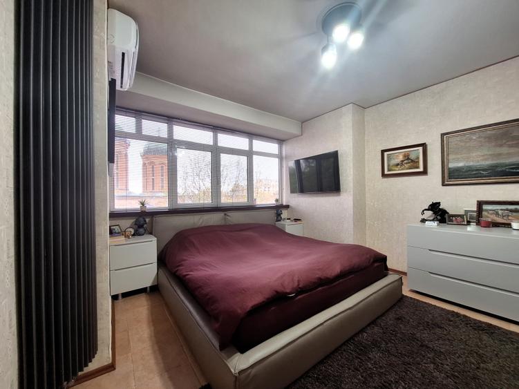 Apartament premium Bd. Unirii / Piata Constitutiei, etaj 4, comision 0% - 5