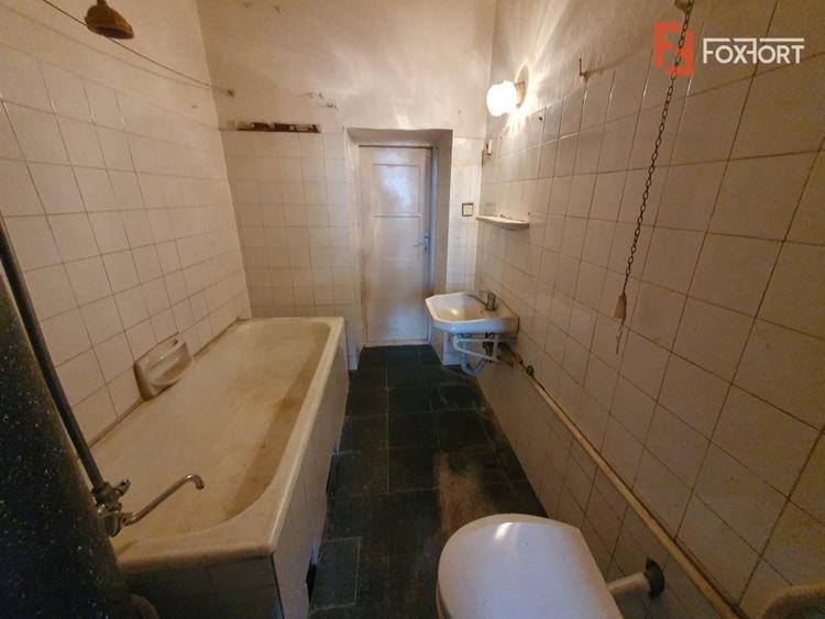 Apartament 3 camere in cladire istorica, 104 mp utili - Piata Maria - 12