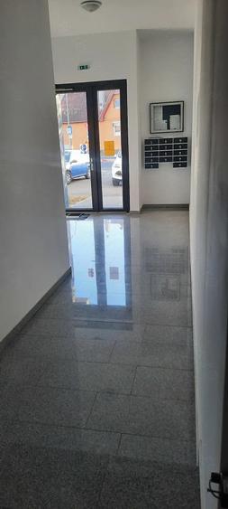 Apartament cu 2 camere decomandat în Piața Cluj
