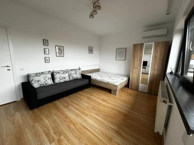 Garsoniera spatioasă de închiriat în zona Grand Arena - 2