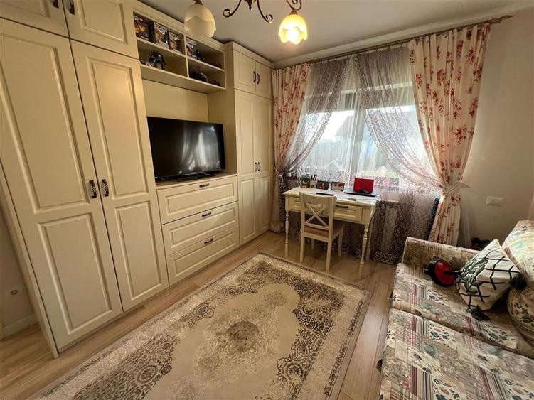 Vila 6 camere - 1500mp teren - Bucium - 27