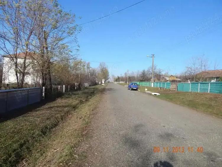 Casa si teren 2100 m2, 25000 euro - 6