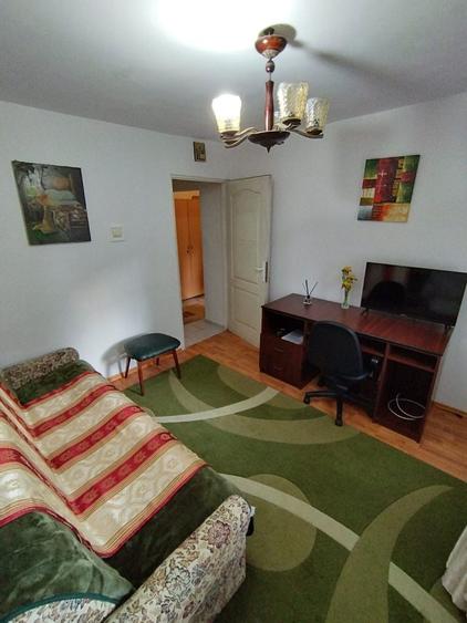 Inchiriez Apartament cu o camera . - 6