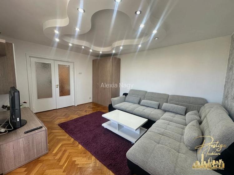 Apartament cu 3 camere de inchiriat pe str.Sovata -zona Decebal