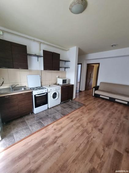 Inchiriez apt 3 camere - 1