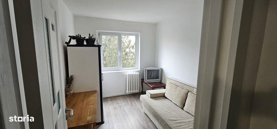 Apartament cu 3 camere semidecomandat zona Mircea cel Batran - 2
