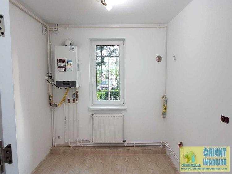 Tomis 2, de vanzare 2 camere, parter, gaze, renovat - 1